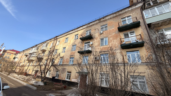 Продам трехкомнатную (3-комн.) квартиру, Горького ул, 35, Малино рп