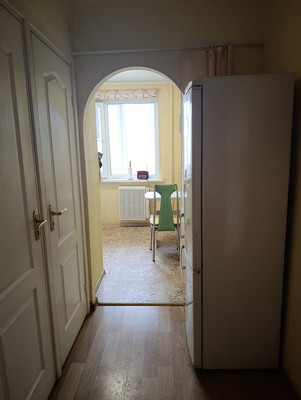 Продам трехкомнатную (3-комн.) квартиру, Профессора Севастьянова ул, 33, Калининград г