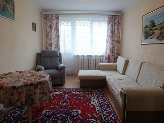 Продам трехкомнатную (3-комн.) квартиру, Профессора Севастьянова ул, 33, Калининград г