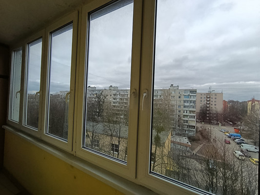 Продам трехкомнатную (3-комн.) квартиру, Профессора Севастьянова ул, 33, Калининград г