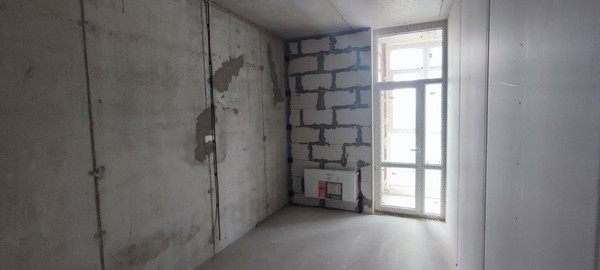 Продам однокомнатную (1-комн.) квартиру, Грибоедова ул, 7Б, Симферополь г