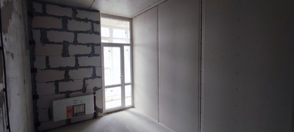 Продам однокомнатную (1-комн.) квартиру, Грибоедова ул, 7Б, Симферополь г