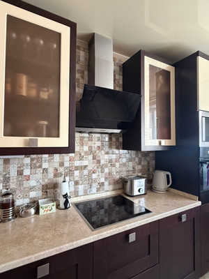 Продам трехкомнатную (3-комн.) квартиру, Вертолётчиков ул, 1, Москва г