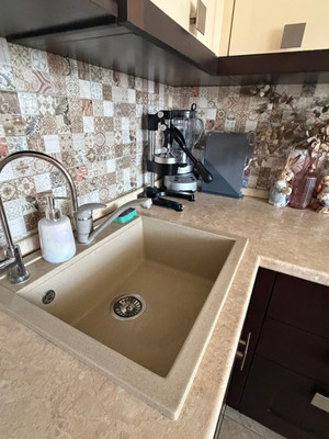 Продам трехкомнатную (3-комн.) квартиру, Вертолётчиков ул, 1, Москва г