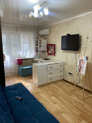 Продам однокомнатную (1-комн.) квартиру, Леднева ул, 8, Новороссийск г