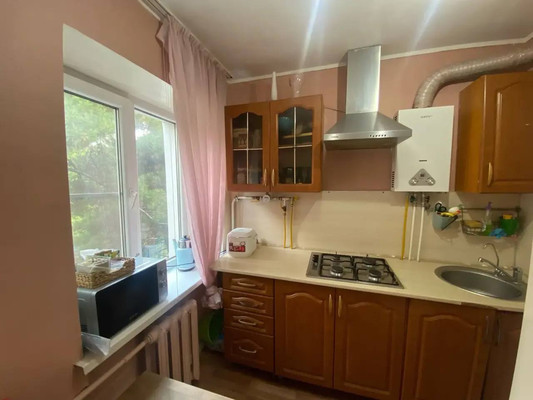 Продам однокомнатную (1-комн.) квартиру, Леднева ул, 8, Новороссийск г