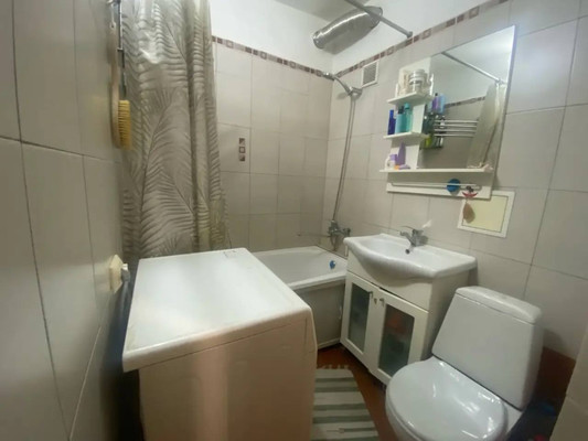 Продам однокомнатную (1-комн.) квартиру, Леднева ул, 8, Новороссийск г