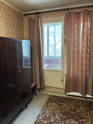 Продам трехкомнатную (3-комн.) квартиру, Профсоюзная ул, 136к2, Москва г