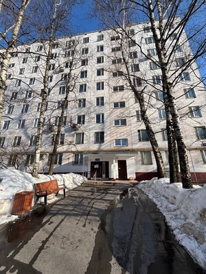 Продам трехкомнатную (3-комн.) квартиру, Профсоюзная ул, 136к2, Москва г