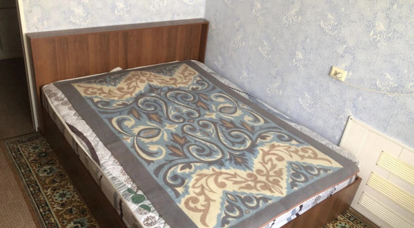 Продам комнату в 8-комн. квартире, Киргизская ул, 5/1, Ростов-на-Дону г