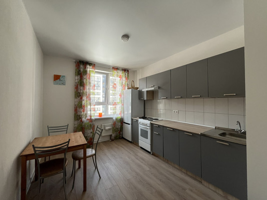 Сдам двухкомнатную (2-комн.) квартиру, Куприна пр-кт, 38к1, Сосенское п