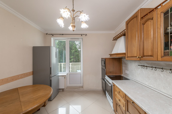 Продам двухкомнатную (2-комн.) квартиру, Игоря Мерлушкина ул, 6, Красногорск г