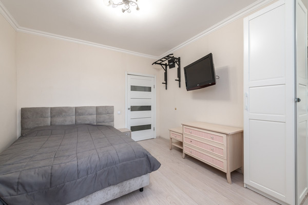 Продам двухкомнатную (2-комн.) квартиру, Игоря Мерлушкина ул, 6, Красногорск г