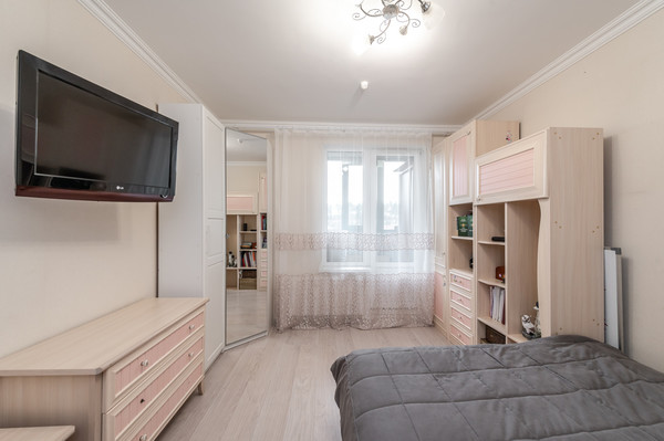 Продам двухкомнатную (2-комн.) квартиру, Игоря Мерлушкина ул, 6, Красногорск г