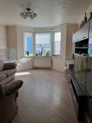 Продам трехкомнатную (3-комн.) квартиру, Курыжова (Южный мкр.) ул, 26, Домодедово г