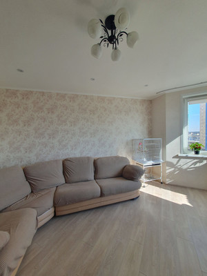 Продам трехкомнатную (3-комн.) квартиру, Курыжова (Южный мкр.) ул, 26, Домодедово г