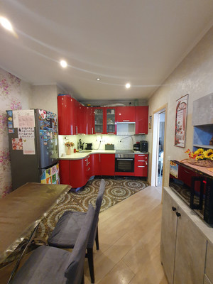 Продам трехкомнатную (3-комн.) квартиру, Курыжова (Южный мкр.) ул, 26, Домодедово г