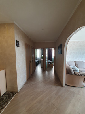 Продам трехкомнатную (3-комн.) квартиру, Курыжова (Южный мкр.) ул, 26, Домодедово г