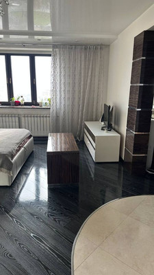 Продам однокомнатную (1-комн.) квартиру, Велозаводская ул, 2к3, Москва г