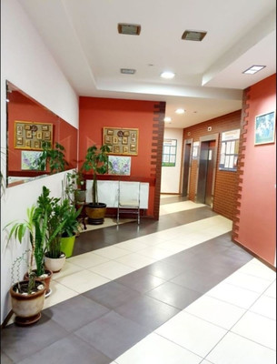 Продам трехкомнатную (3-комн.) квартиру, Калинина ул, 5, Химки г