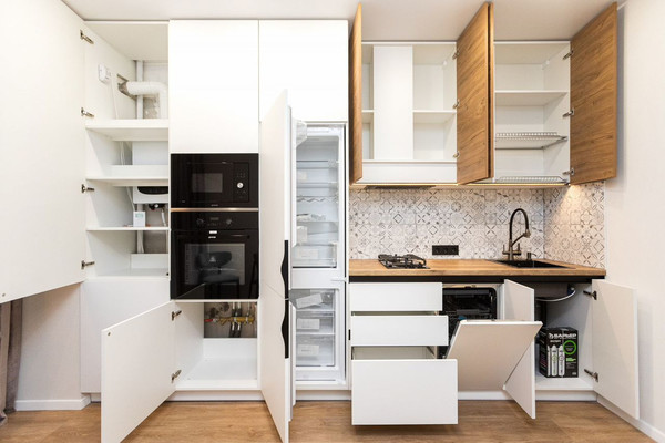 Продам однокомнатную (1-комн.) квартиру, Артиллерийская ул, 85а, Калининград г