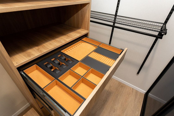 Продам однокомнатную (1-комн.) квартиру, Артиллерийская ул, 85а, Калининград г