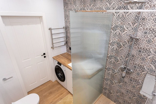 Продам однокомнатную (1-комн.) квартиру, Артиллерийская ул, 85а, Калининград г