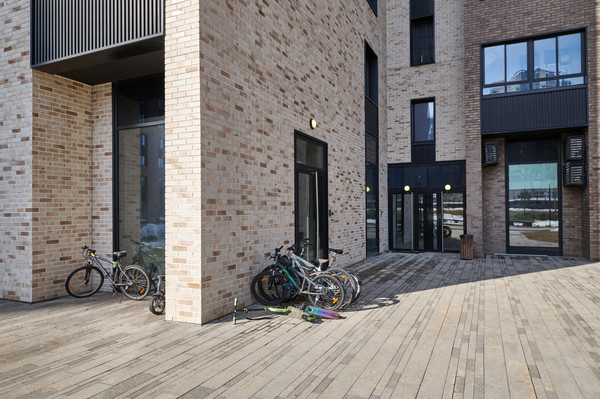 Продам трехкомнатную (3-комн.) квартиру, Фестивальная ул, 29к1, Москва г