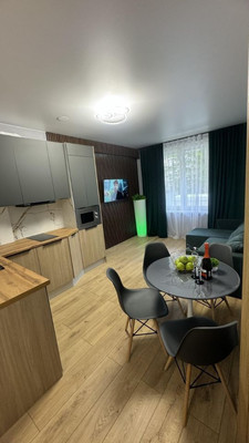 Продам однокомнатную (1-комн.) квартиру, Стекольная ул, 39, Калининград г