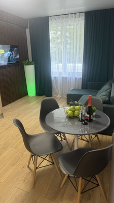 Продам однокомнатную (1-комн.) квартиру, Стекольная ул, 39, Калининград г