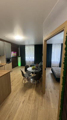 Продам однокомнатную (1-комн.) квартиру, Стекольная ул, 39, Калининград г