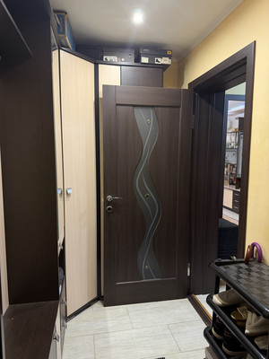 Продам двухкомнатную (2-комн.) квартиру, Дзержинского ул, 63, Тихорецк г