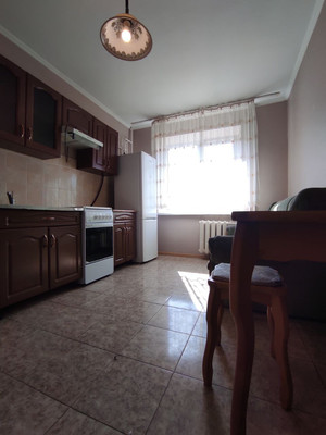 Продам двухкомнатную (2-комн.) квартиру, Думенко ул, 13кД, Ростов-на-Дону г