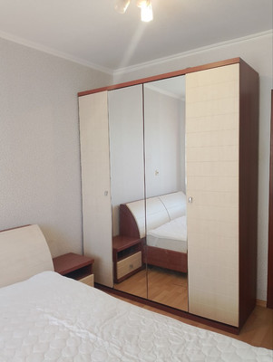 Продам двухкомнатную (2-комн.) квартиру, Думенко ул, 13кД, Ростов-на-Дону г