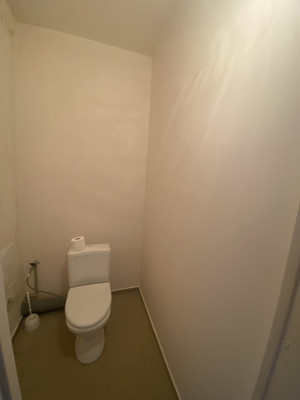 Продам трехкомнатную (3-комн.) квартиру, Теряева ул, 9, Ростов-на-Дону г