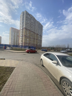 Продам трехкомнатную (3-комн.) квартиру, Теряева ул, 9, Ростов-на-Дону г