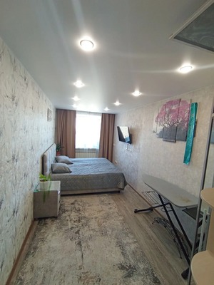 Продам двухкомнатную (2-комн.) квартиру, Геологов (Белые Столбы мкр.) ул, 10, Домодедово г