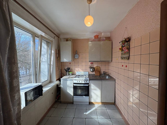 Продам двухкомнатную (2-комн.) квартиру, 37, Щапово п