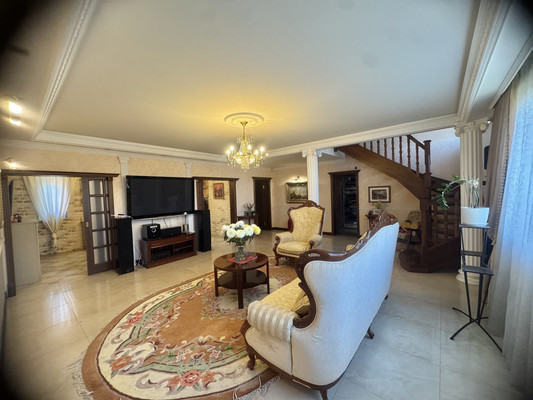 Продам дом, Социалистическая ул, 23Ак2, Красное Село г, 0 км от города