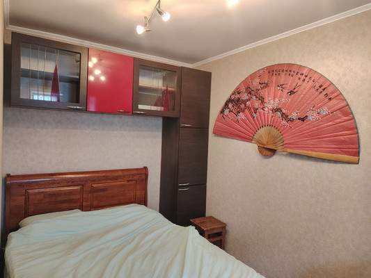 Продам двухкомнатную (2-комн.) квартиру, Космонавта Леонова ул, 52, Калининград г