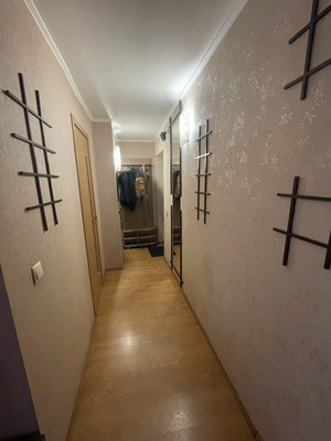 Продам двухкомнатную (2-комн.) квартиру, Космонавта Леонова ул, 52, Калининград г