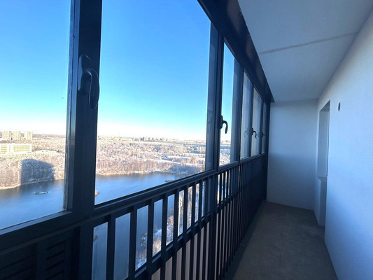 Продам многокомнатную квартиру, Лидии Зверевой ул, 9к1, Санкт-Петербург г