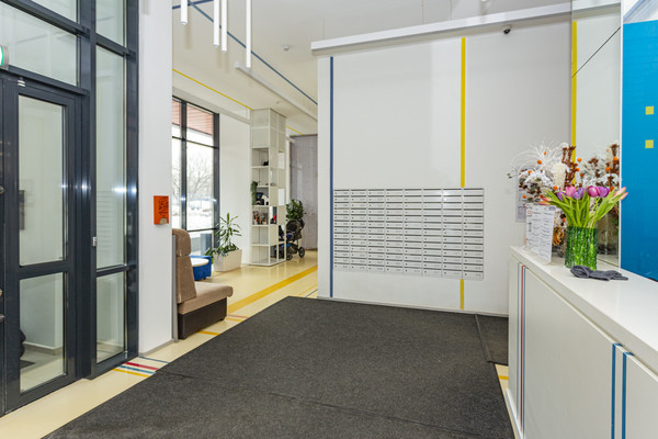 Сдам однокомнатную (1-комн.) квартиру, Мосфильмовская ул, 98к1, Москва г