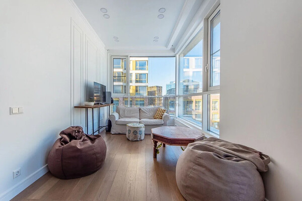 Продам двухкомнатную (2-комн.) квартиру, Мустая Карима ул, 12, Москва г