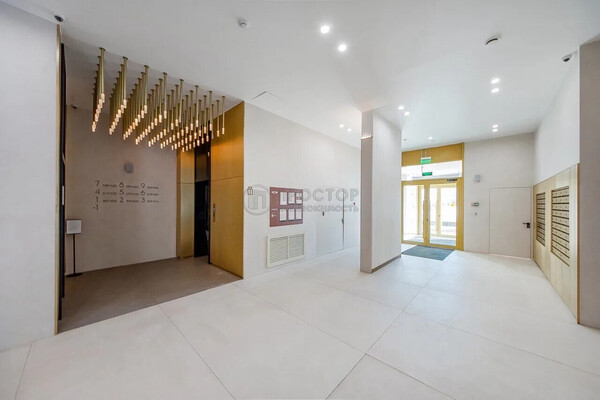 Продам двухкомнатную (2-комн.) квартиру, Мустая Карима ул, 12, Москва г