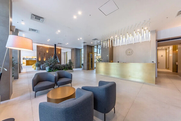 Продам двухкомнатную (2-комн.) квартиру, Мустая Карима ул, 12, Москва г