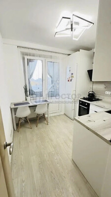 Продам двухкомнатную (2-комн.) квартиру, Большая Черёмушкинская ул, 10к1, Москва г