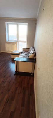 Продам двухкомнатную (2-комн.) квартиру, Сосновая ул, 1, Полтево д