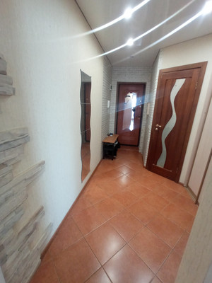 Продам трехкомнатную (3-комн.) квартиру, Садовое Кольцо ул, 19, Октябрьский г