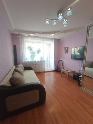 Продам трехкомнатную (3-комн.) квартиру, Садовое Кольцо ул, 19, Октябрьский г